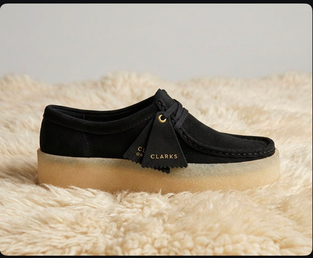 Nubuck Wallabee Clarks